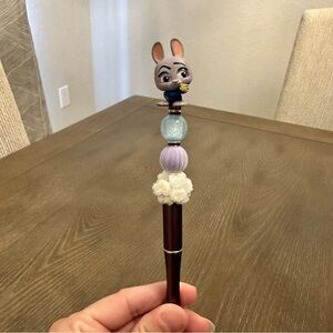 Disney Doorables Remember When Judy Hopps‎ Zootopia Handmade Doorable Beaded Pen